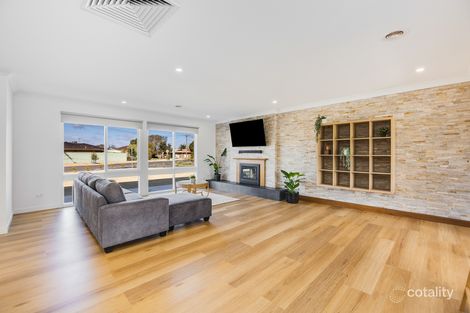 Property photo of 1 Isbel Court Horsham VIC 3400