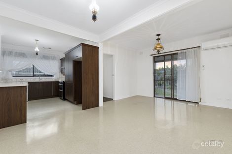 Property photo of 16 Moffatt Crescent Hoppers Crossing VIC 3029
