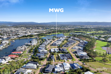 1882 Oak Hill Dr, Hope Island, QLD 4212