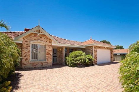 Property photo of 4 Laguna Rise Mullaloo WA 6027