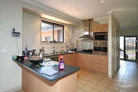 Property photo of 7 Orion Way Roxburgh Park VIC 3064