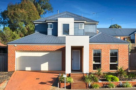 38 Thornhill Rd, Highton, VIC 3216