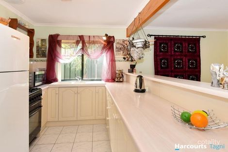 Property photo of 15 Yaldara Close Woodcroft SA 5162