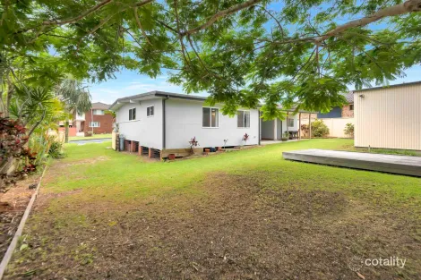 Property photo of 45 Pacific Crescent Evans Head NSW 2473