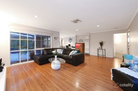 Property photo of 14 Meadowview Court Ferntree Gully VIC 3156