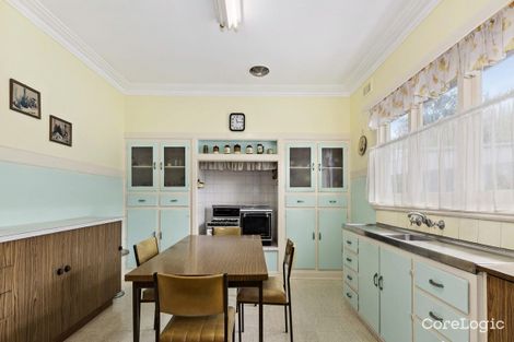 Property photo of 24 Greenbank Crescent Pascoe Vale South VIC 3044