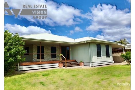 Property photo of 25 Carrington Place Emerald QLD 4720