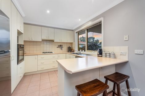 Property photo of 1 Glen Avis Grove Dingley Village VIC 3172