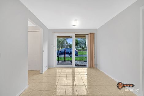 Property photo of 22 Corona Place Roxburgh Park VIC 3064