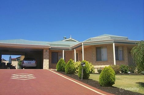 17 Paradise Cct, Halls Head, WA 6210