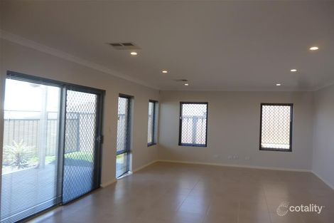 Property photo of 4 Tranquility Crescent Aveley WA 6069