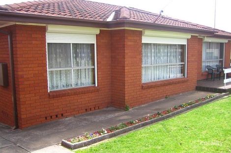 Property photo of 268 Flagstaff Road Lake Heights NSW 2502