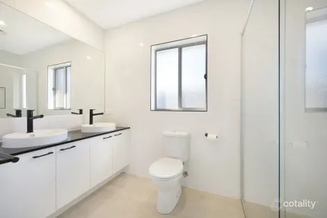 Property photo of 10 Rome Street Warrnambool VIC 3280