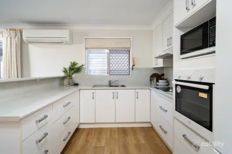 Property photo of 10 Athelstane Terrace The Range QLD 4700