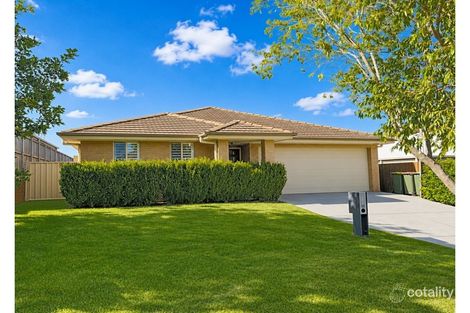 13 Dunnart St, Aberglasslyn, NSW 2320