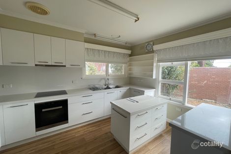Property photo of 10 Murray Street Hamlyn Heights VIC 3215