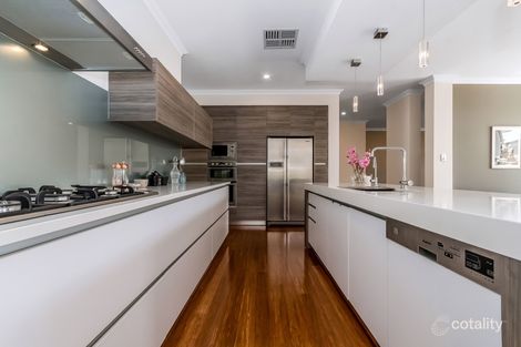 Property photo of 63 Waterfoot Loop Canning Vale WA 6155