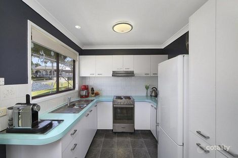 Property photo of 42A Gordon Avenue Summerland Point NSW 2259