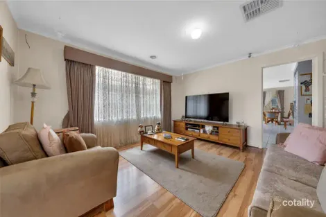 Property photo of 3 Tunley Place Roxburgh Park VIC 3064