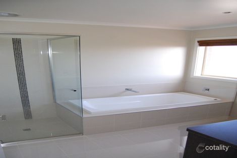 Property photo of 2/4 Mitchell Street Warrnambool VIC 3280