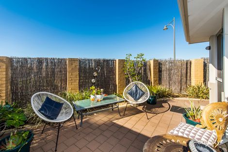 Property photo of 9 Wattlebird Way Baldivis WA 6171