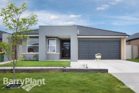 Property photo of 9 Farmdale Road Pakenham VIC 3810