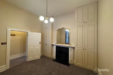 Property photo of 68 Upton Road Windsor VIC 3181