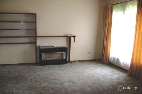 Property photo of 16 St Leonards Close Noble Park VIC 3174