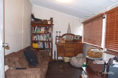 Property photo of 9 Ferrier Street Swan View WA 6056