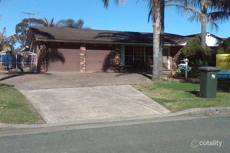 26 Fraser St, Macquarie Fields, NSW 2564