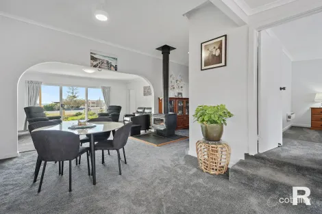 Property photo of 56 Tasman Highway Bicheno TAS 7215