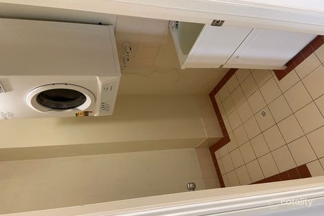 20/51 Pohlman St, Southport, QLD 4215