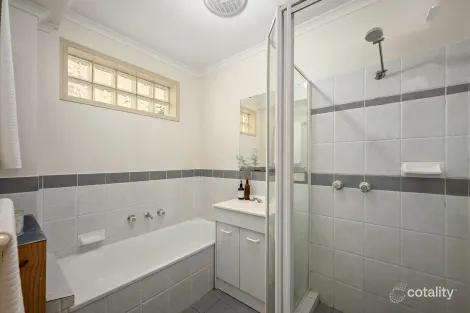 Property photo of 6 Watchorn Close Holt ACT 2615