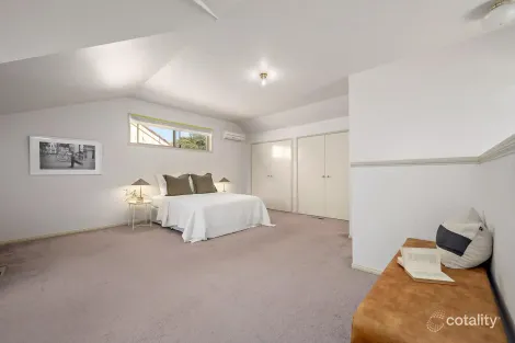 Property photo of 6 Watchorn Close Holt ACT 2615