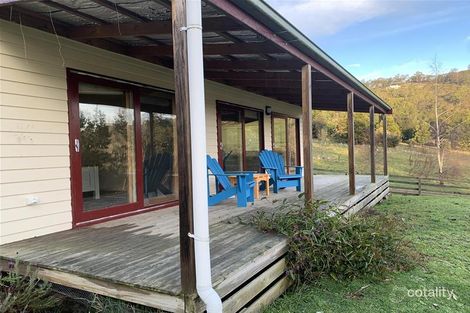Property photo of 1194 Cygnet Coast Road Lower Wattle Grove TAS 7109