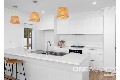 Property photo of 2/106 Meadow Street Kooringal NSW 2650