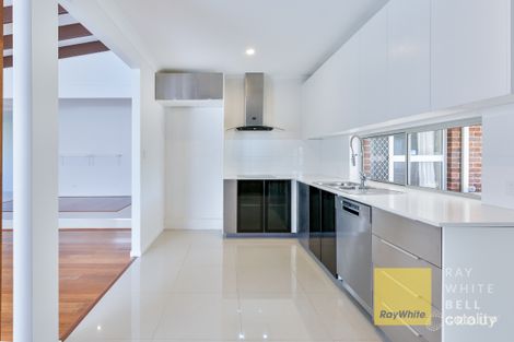 Property photo of 9 Essendon Close Arundel QLD 4214