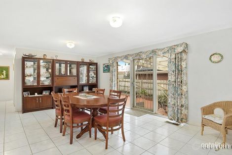 Property photo of 2 Howitt Place Burwood East VIC 3151
