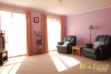 Property photo of 9 Gosman Close Oxley ACT 2903