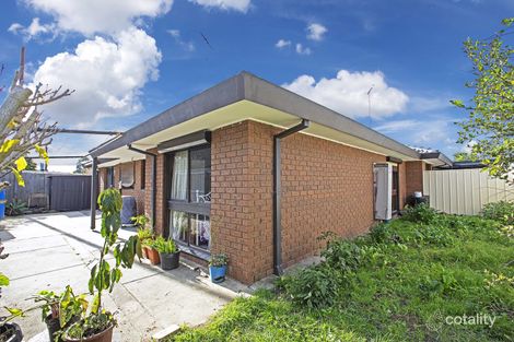 Property photo of 2/302 Wilsons Road St Albans Park VIC 3219
