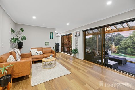 Property photo of 2 Warraview Close Warragul VIC 3820
