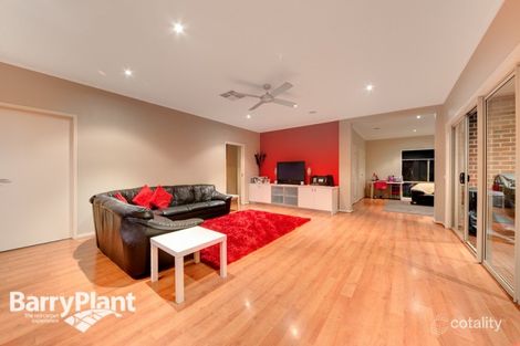 Property photo of 9 St Leonard Way Pakenham VIC 3810