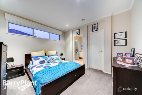 Property photo of 9 St Leonard Way Pakenham VIC 3810