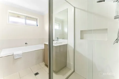 Property photo of 17 Rawmarsh Street Farley NSW 2320