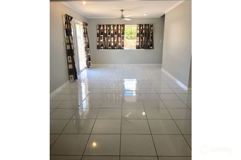 Property photo of 2/2 Sutton Court Andergrove QLD 4740