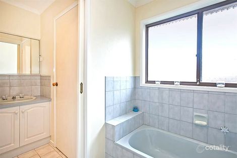 Property photo of 145 Duncan Drive Pakenham VIC 3810