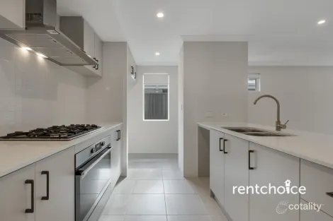 Property photo of 10 Birkenhead Road Hilbert WA 6112