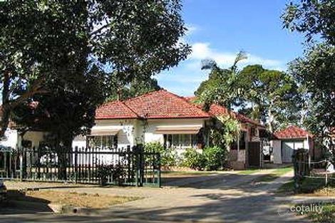 10 Wilga St, Fairfield, NSW 2165