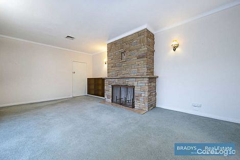 Property photo of 102 Hopetoun Circuit Yarralumla ACT 2600