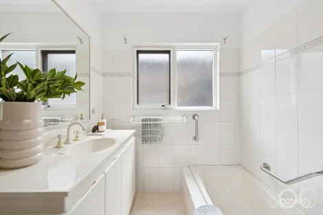 Property photo of 29 Fairlie Drive Flagstaff Hill SA 5159